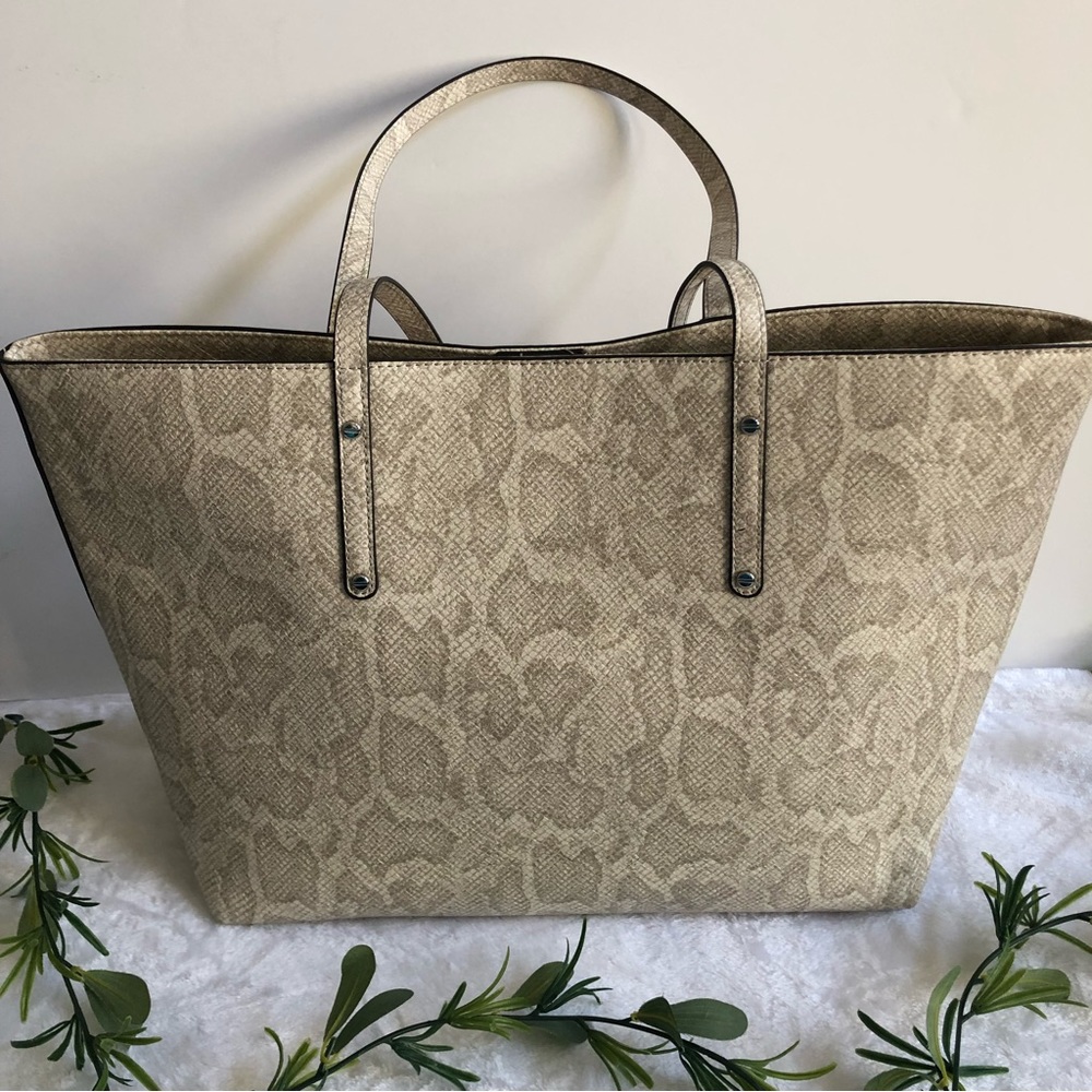 INC International Concepts Zoiey 2-1 Tote